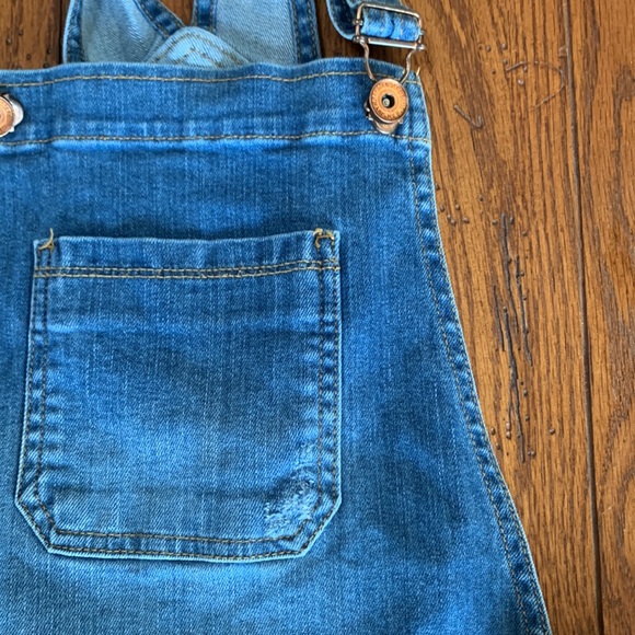 Superdry Denim Short Overalls with Cream Lace Hem Women’s Distressed Size Small - Picture 4 of 14